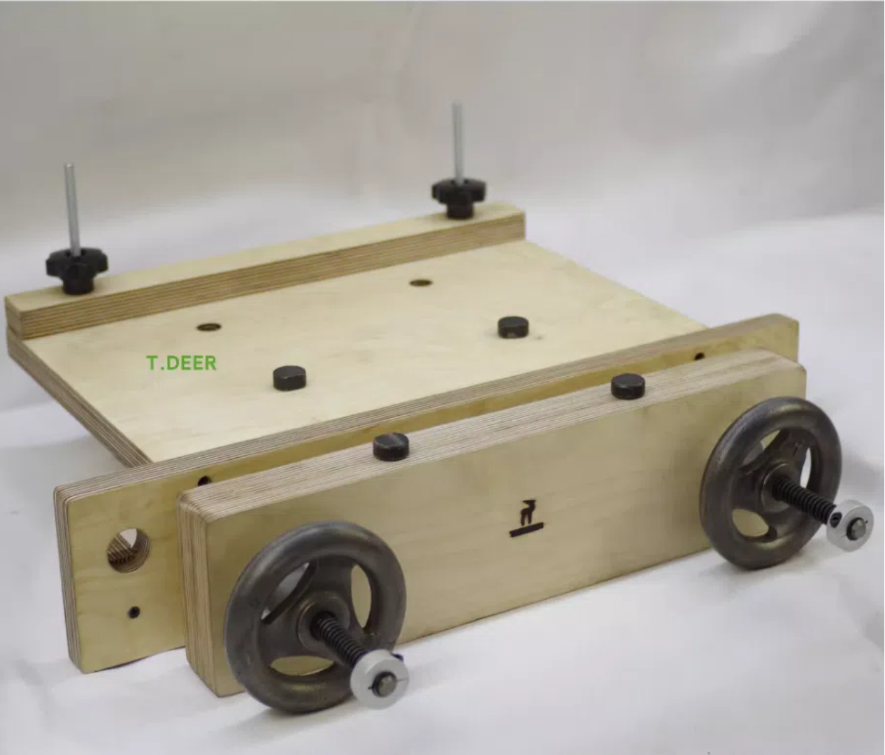 โต๊ะทํางานไม้บีชขนาดเล็กแบบพกพ - Woodworking Bench Vise บทวิจารณ์และราคา
